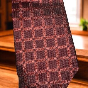 Gucci Red Patterned Men's Tie